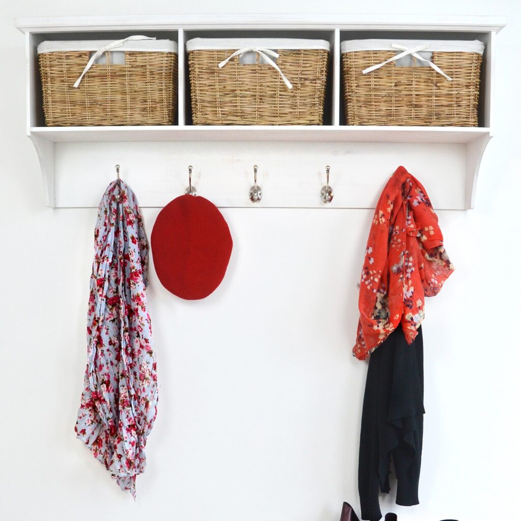 Tetbury White Coat Hanger With 3 Natural Wicker Baskets
