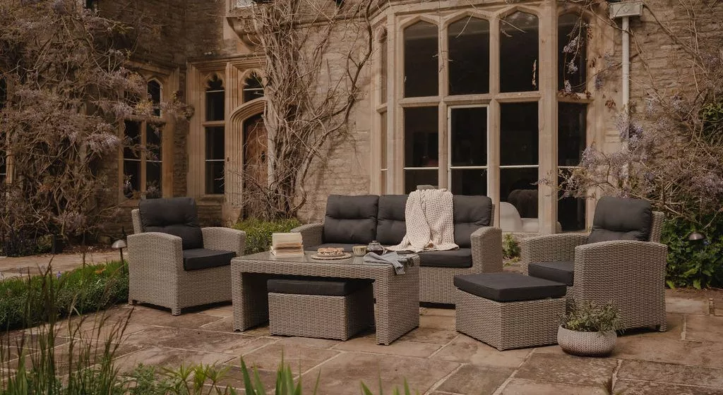 Cannock Outdoor Lounging Set